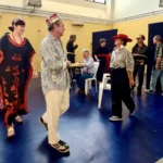 Attori in scena nello spettacolo Teatro Ben-essere ELO Epilessia Lombardia 2026