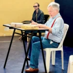 Partecipante al palco durante "Interviste Impossibili" – Teatro Ben-essere ELO ETS