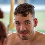 Sorrisi in piscina nella casa vacanze di Cantalupa – vacanze ELO 2026